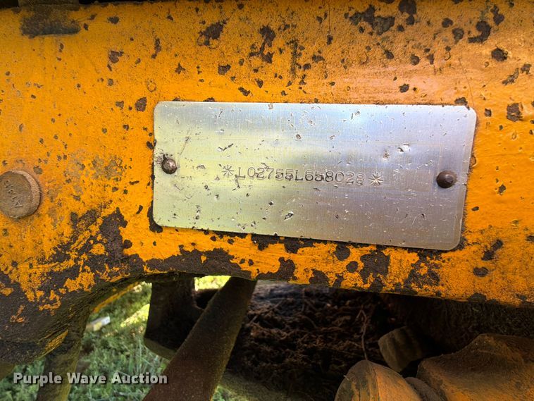 image for item EX2532 1989 John Deere 2755 tractor