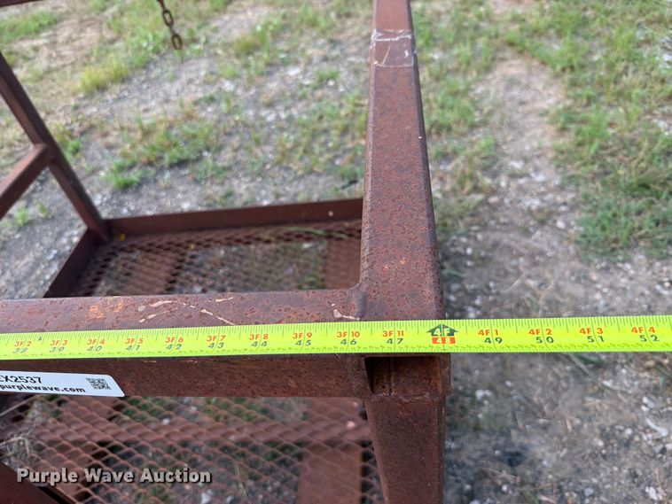 image for item EX2537 Man basket