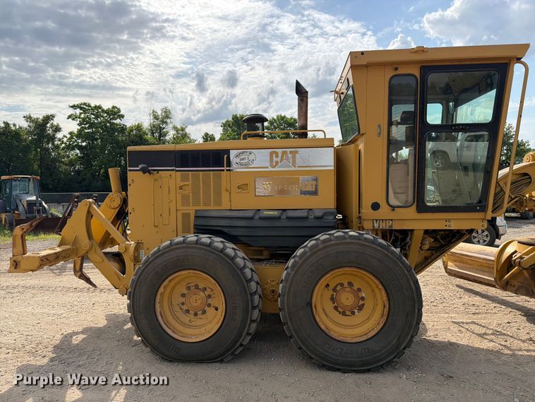 image for item EX2538 2005 Caterpillar 140H motor grader