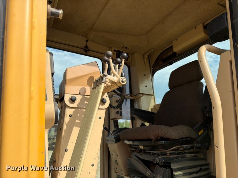 image for item EX2538 2005 Caterpillar 140H motor grader