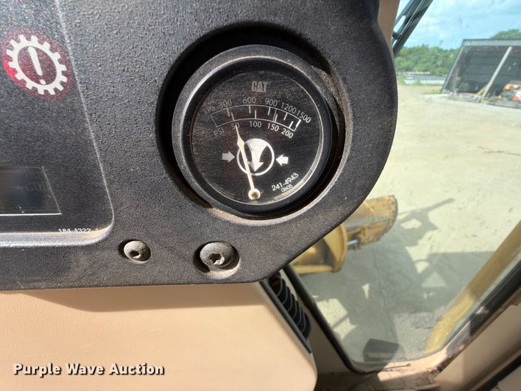 image for item EX2538 2005 Caterpillar 140H motor grader