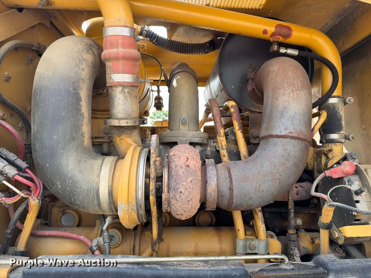 image for item EX2538 2005 Caterpillar 140H motor grader