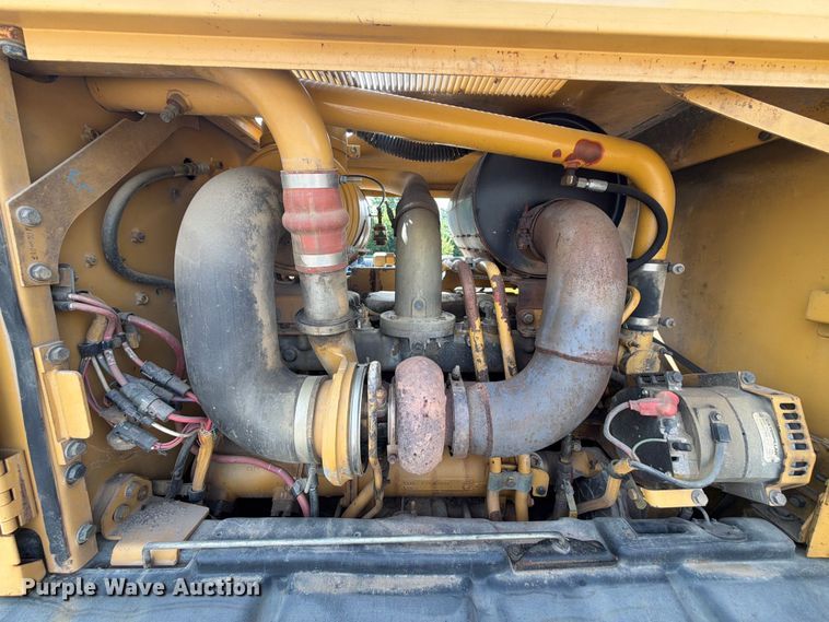 image for item EX2538 2005 Caterpillar 140H motor grader