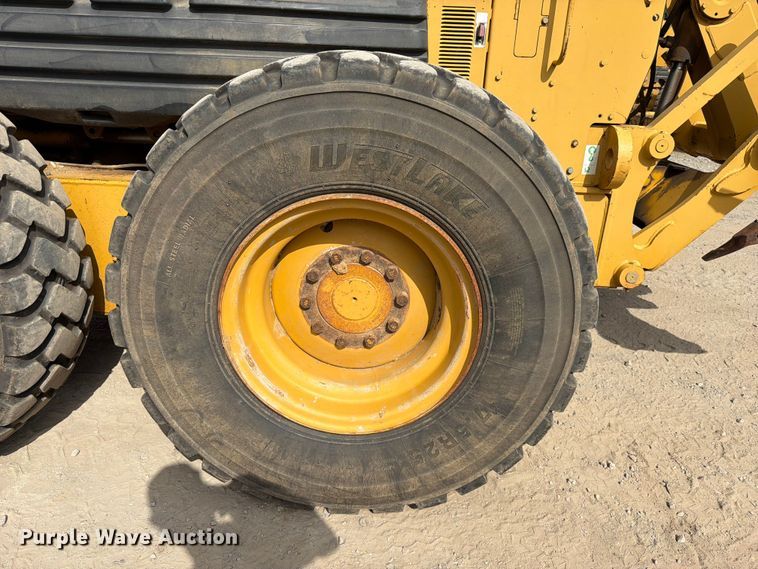 image for item EX2538 2005 Caterpillar 140H motor grader