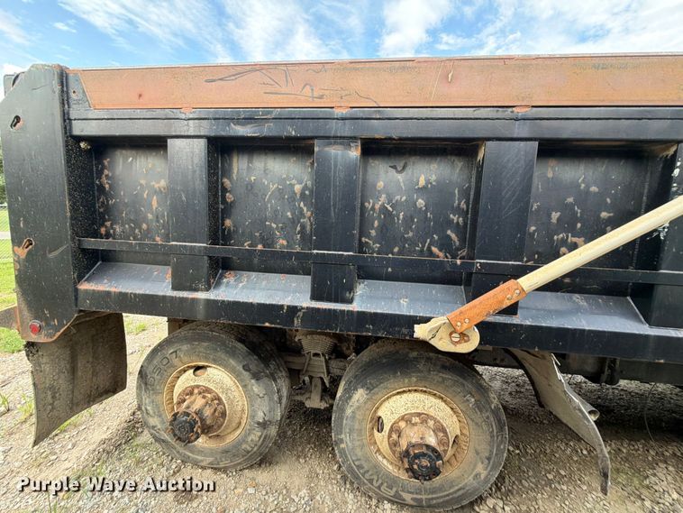 image for item EX2540 2011 Freightliner M2 dump truck