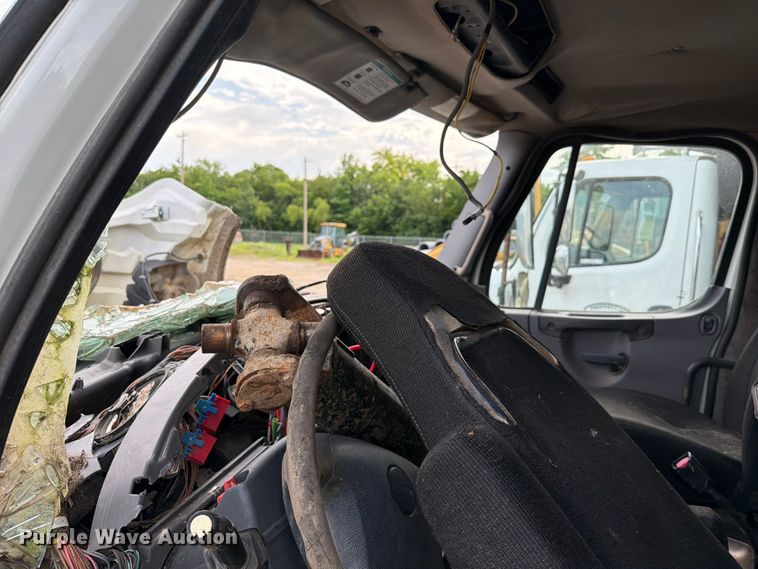 image for item EX2540 2011 Freightliner M2 dump truck