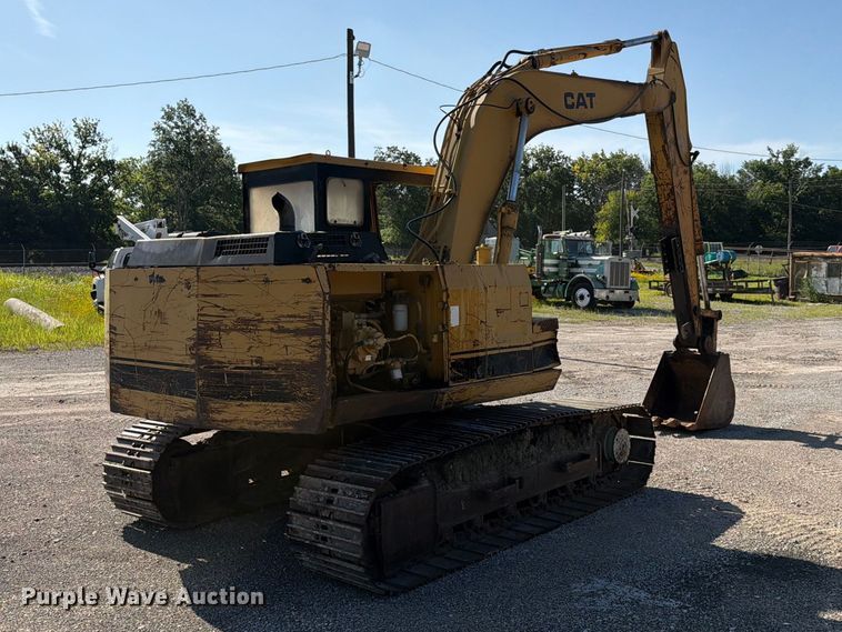 image for item EX4017 1989 Caterpillar E110B excavator