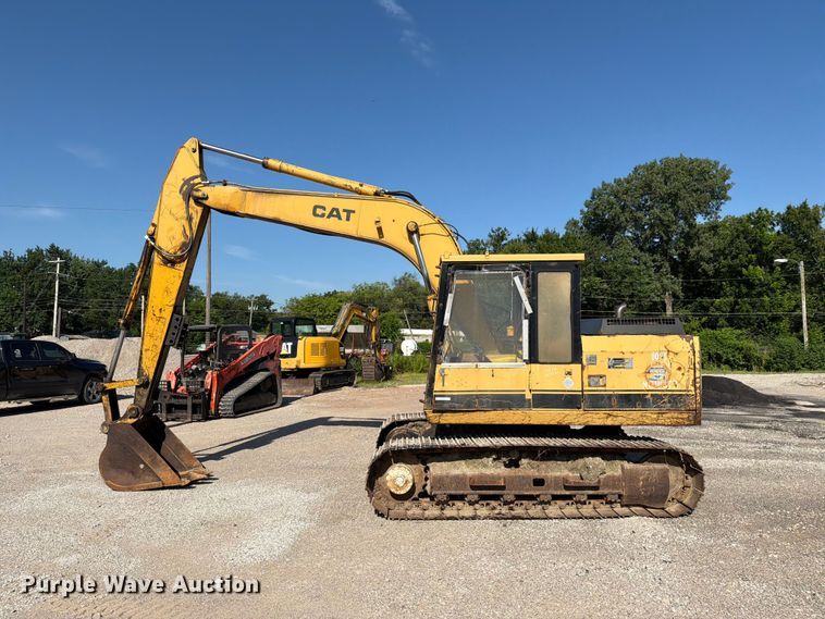 image for item EX4017 1989 Caterpillar E110B excavator