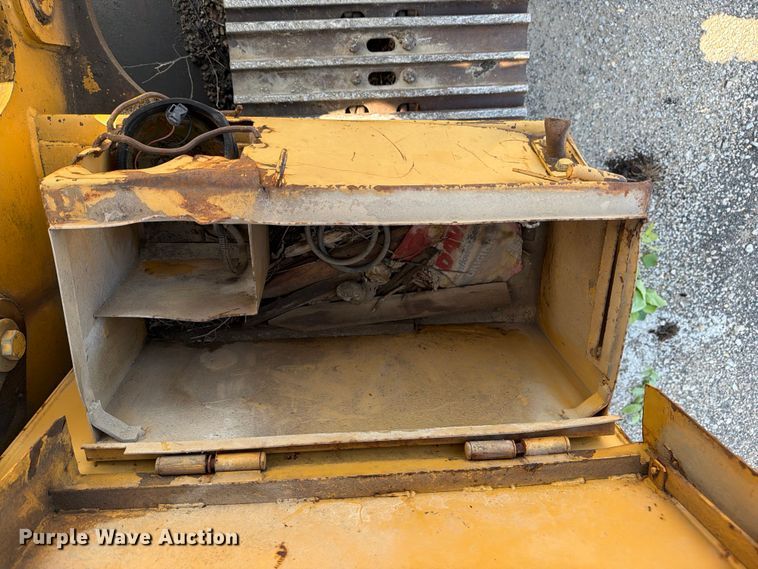 image for item EX4017 1989 Caterpillar E110B excavator