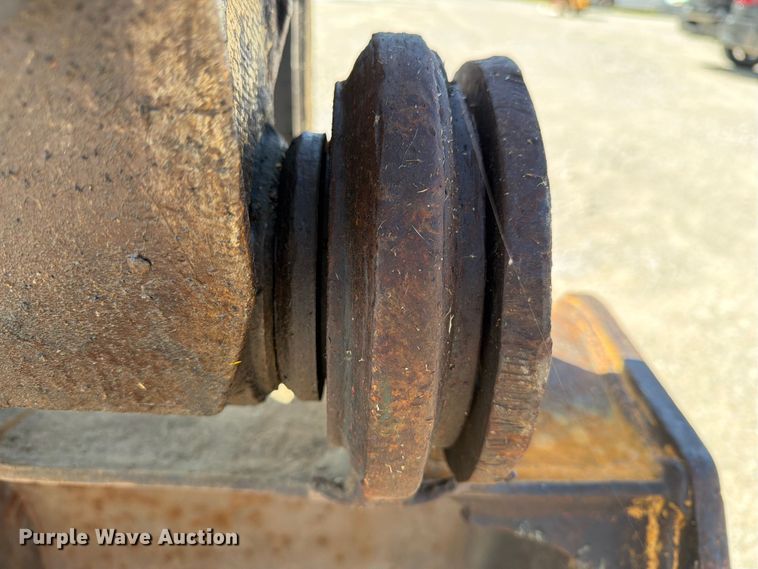 image for item EX4017 1989 Caterpillar E110B excavator