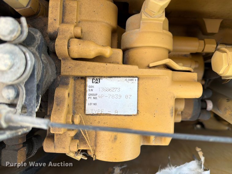image for item EX4017 1989 Caterpillar E110B excavator