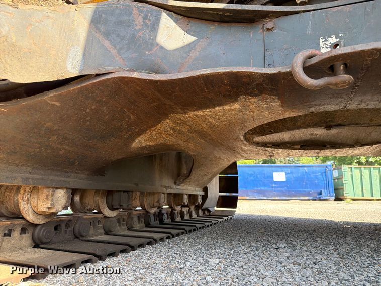 image for item EX4017 1989 Caterpillar E110B excavator