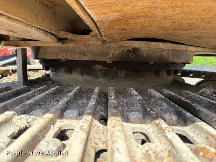 image for item EX4017 1989 Caterpillar E110B excavator