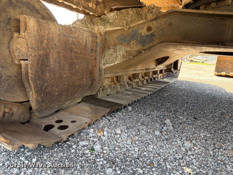 image for item EX4017 1989 Caterpillar E110B excavator