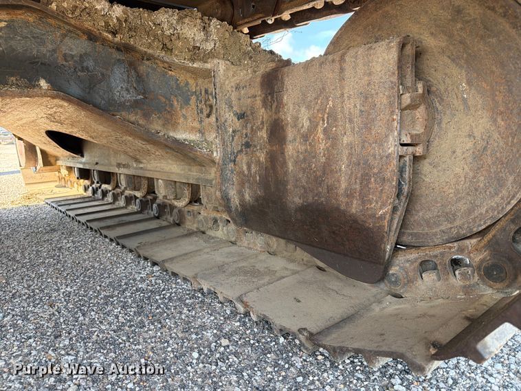 image for item EX4017 1989 Caterpillar E110B excavator