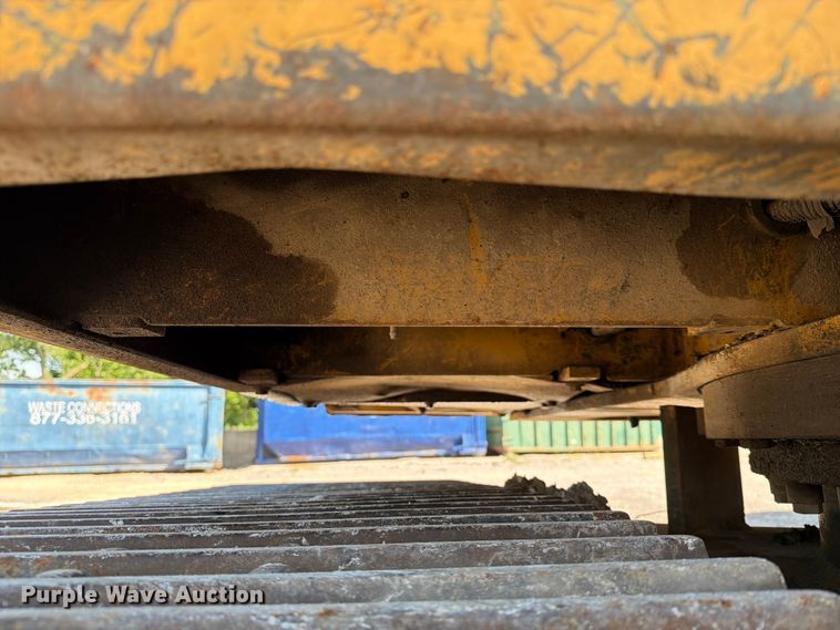 image for item EX4017 1989 Caterpillar E110B excavator