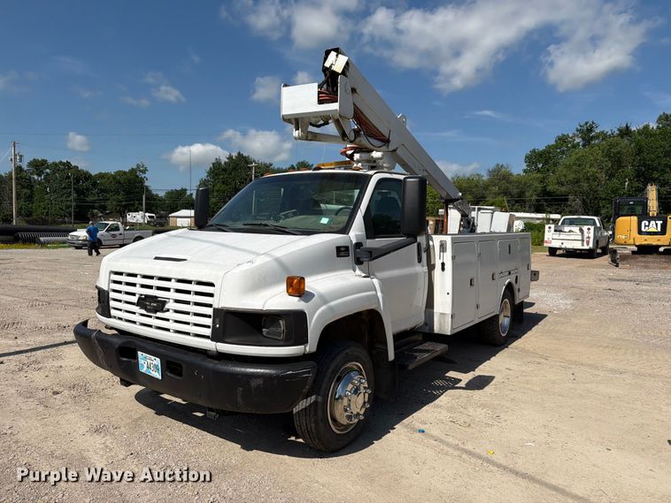 image for item EX4019 2009 Chevrolet C4500 bucket truck