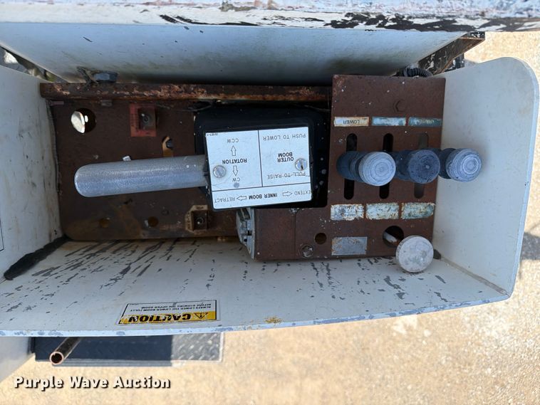 image for item EX4019 2009 Chevrolet C4500 bucket truck