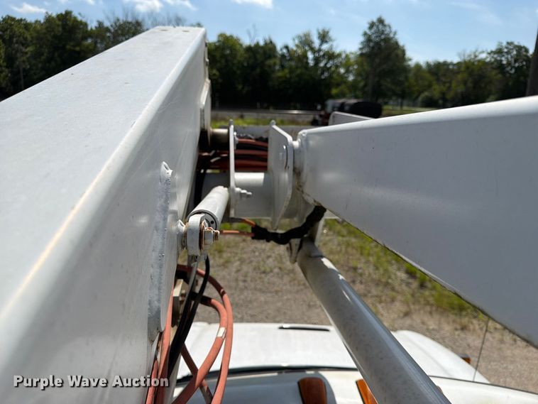 image for item EX4019 2009 Chevrolet C4500 bucket truck