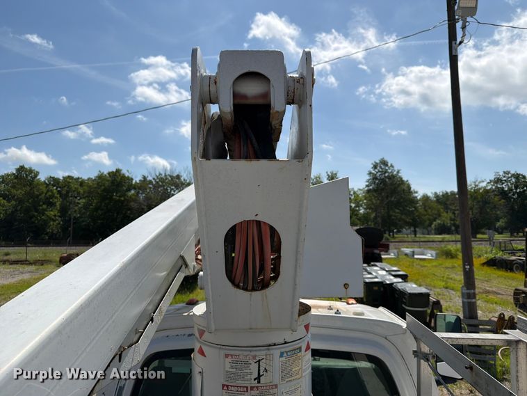 image for item EX4019 2009 Chevrolet C4500 bucket truck