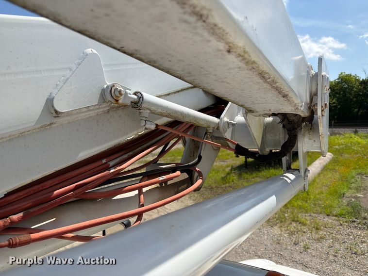 image for item EX4019 2009 Chevrolet C4500 bucket truck