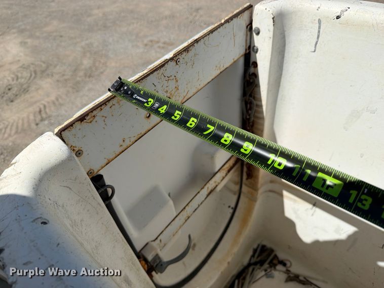 image for item EX4019 2009 Chevrolet C4500 bucket truck