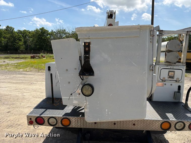 image for item EX4019 2009 Chevrolet C4500 bucket truck