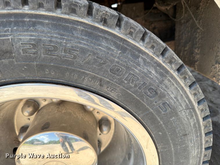 image for item EX4019 2009 Chevrolet C4500 bucket truck