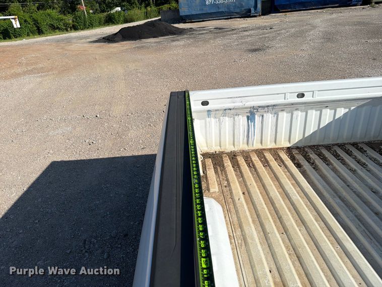 image for item EX4021 Pickup truck bed