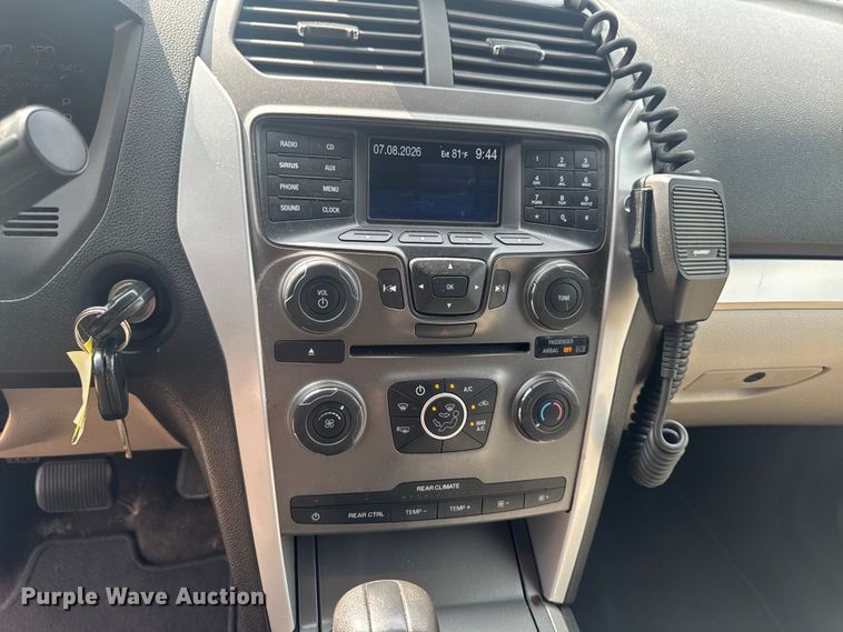 image for item FB5750 2013 Ford Explorer SUV