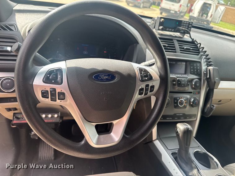 image for item FB5750 2013 Ford Explorer SUV