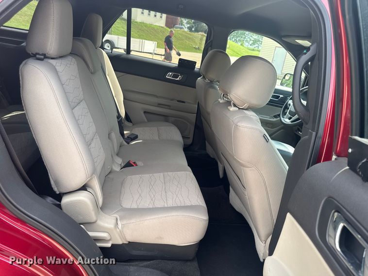 image for item FB5750 2013 Ford Explorer SUV