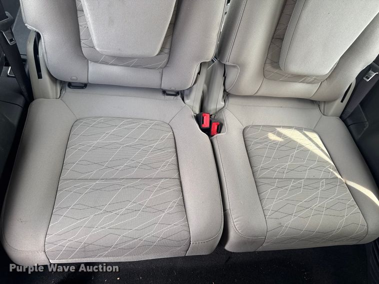 image for item FB5750 2013 Ford Explorer SUV