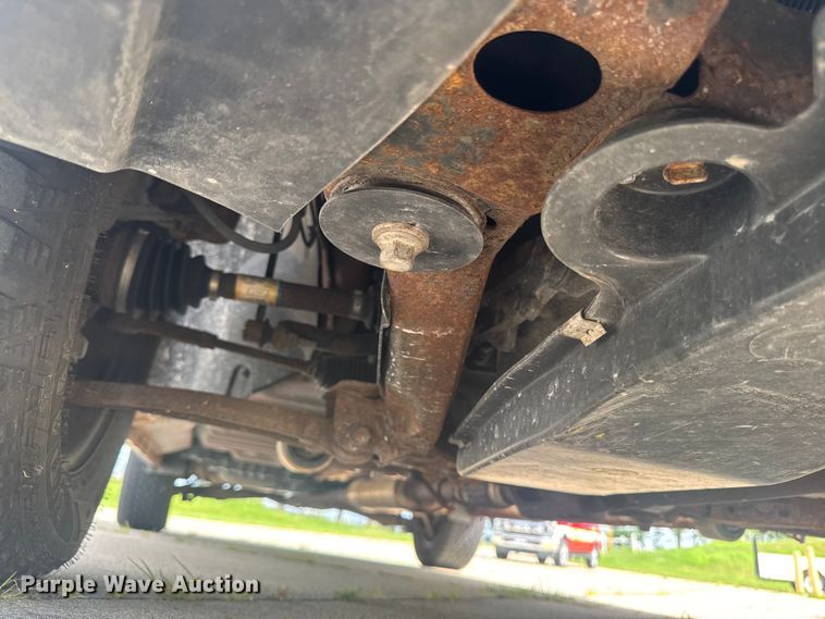 image for item FB5750 2013 Ford Explorer SUV