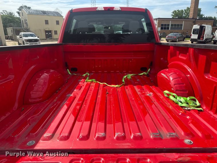 image for item FB5751 2018 Ford F250 Super Duty Crew Cab pickup truck
