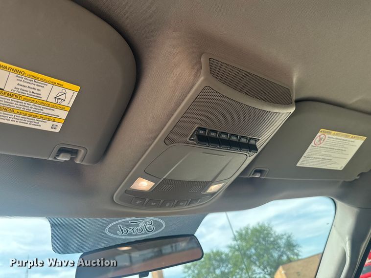 image for item FB5751 2018 Ford F250 Super Duty Crew Cab pickup truck