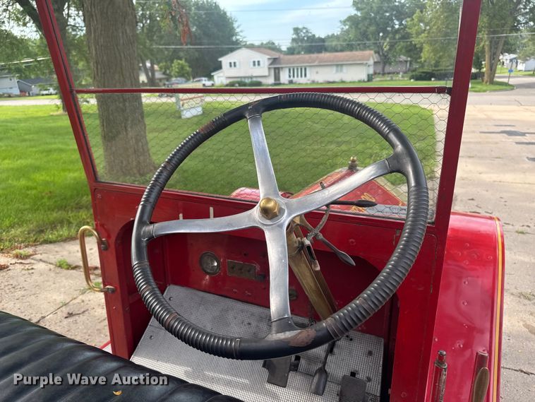 image for item FB5752 1920 American LaFrance Type 45 fire truck