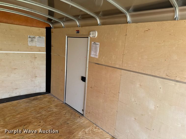 image for item FB5762 2009 H&H TC 16 2 enclosed cargo trailer