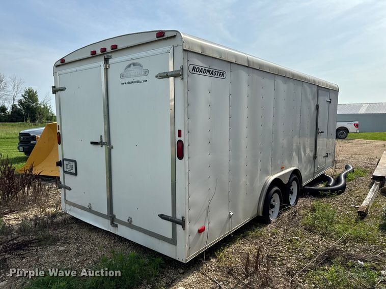 image for item FB5763 2007 Roadmaster RME820TA35 enclosed cargo trailer