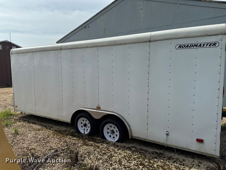 image for item FB5763 2007 Roadmaster RME820TA35 enclosed cargo trailer