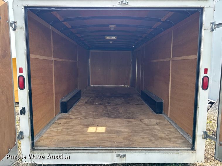 image for item FB5763 2007 Roadmaster RME820TA35 enclosed cargo trailer