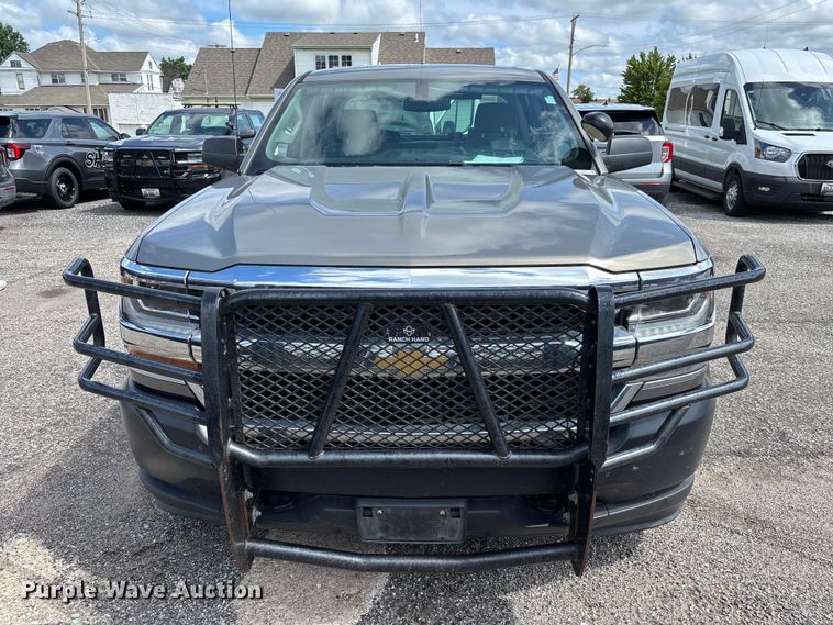 image for item FC1705 2017 Chevrolet Silverado 1500 Crew Cab pickup truck