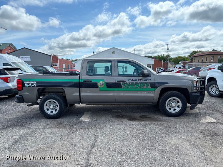 image for item FC1705 2017 Chevrolet Silverado 1500 Crew Cab pickup truck