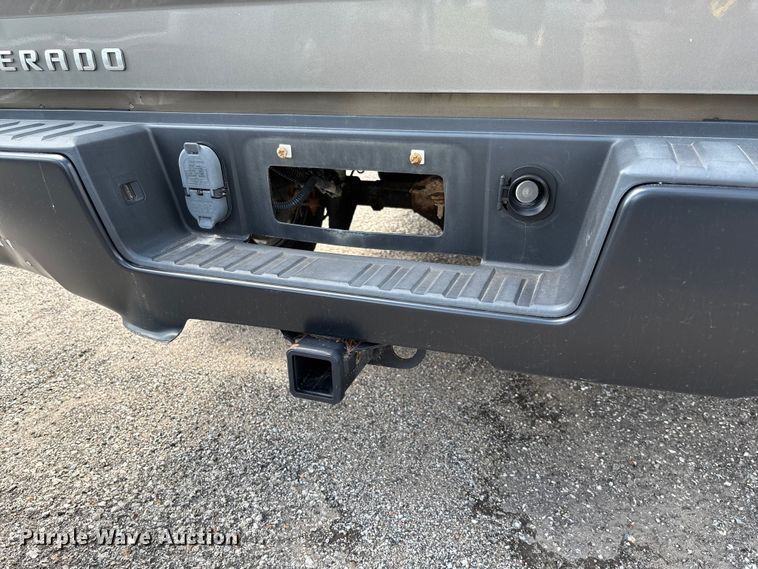 image for item FC1705 2017 Chevrolet Silverado 1500 Crew Cab pickup truck