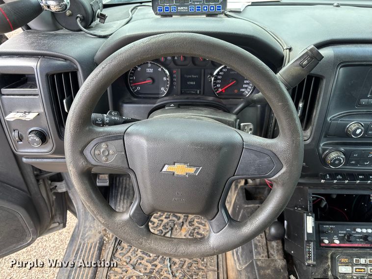 image for item FC1705 2017 Chevrolet Silverado 1500 Crew Cab pickup truck