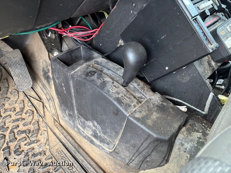 image for item FC1705 2017 Chevrolet Silverado 1500 Crew Cab pickup truck