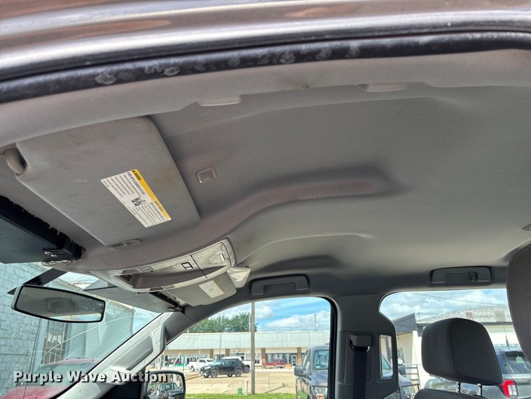 image for item FC1705 2017 Chevrolet Silverado 1500 Crew Cab pickup truck