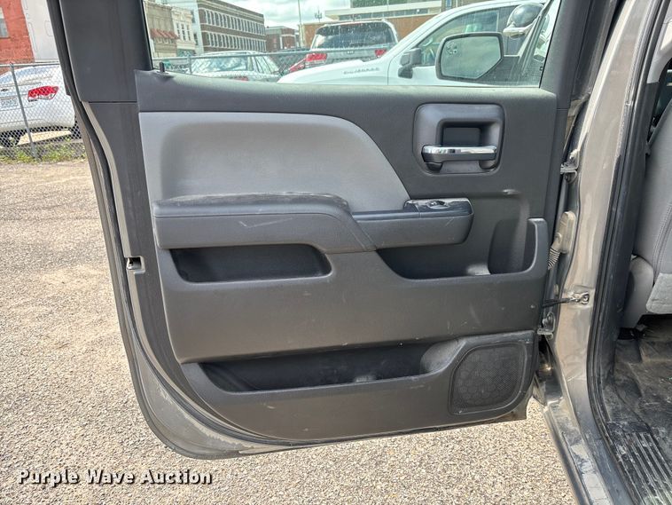 image for item FC1705 2017 Chevrolet Silverado 1500 Crew Cab pickup truck