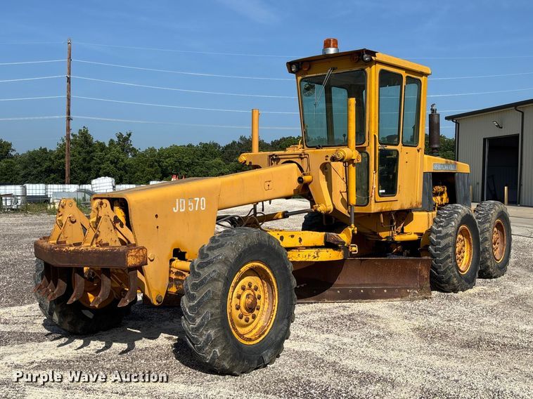 image for item FC1768 1968 John Deere 570 motor grader