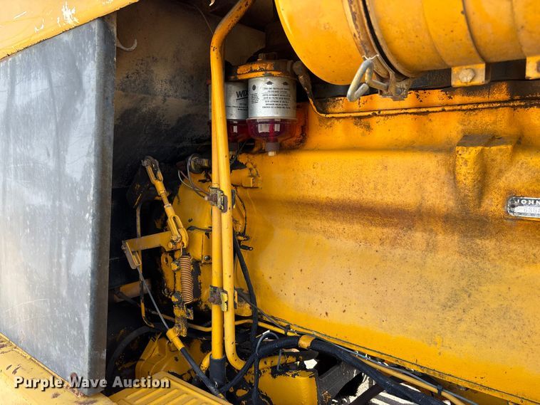 image for item FC1768 1968 John Deere 570 motor grader
